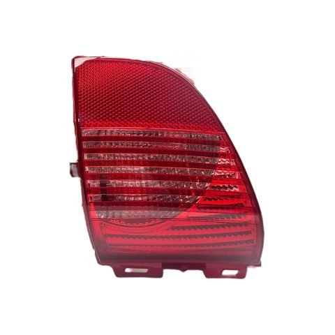 Peugeot 2008 13-16 Arka Sağ Reflektör Tampon