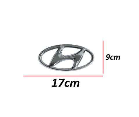 Hyundai i30 12-15 Ön Panjur Göbek (Arma)