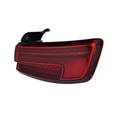 Audi A3 17-20 Dış Sağ Stop Lambası Sedan (LED'li)