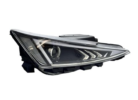 Hyundai Elantra 19-21 Sağ Far (Ledli/Elektrikli)