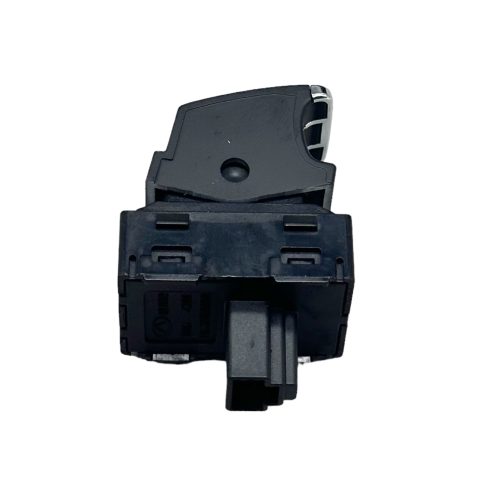 Chery Tiggo 7 22-24 Ön Sağ Cam Açma Düğmesi