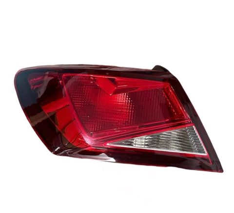 Seat Leon 13-16 Dış Sol Stop Lambası (Ledsiz)