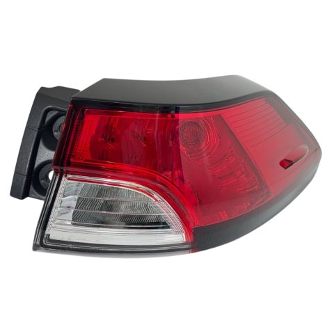 Toyota Corolla Cross 22-24 Dış Sağ Stop Lambası (Ledsiz)